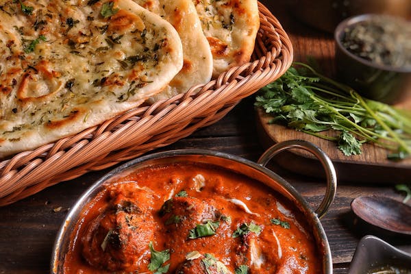 Naan with Paneer Curry